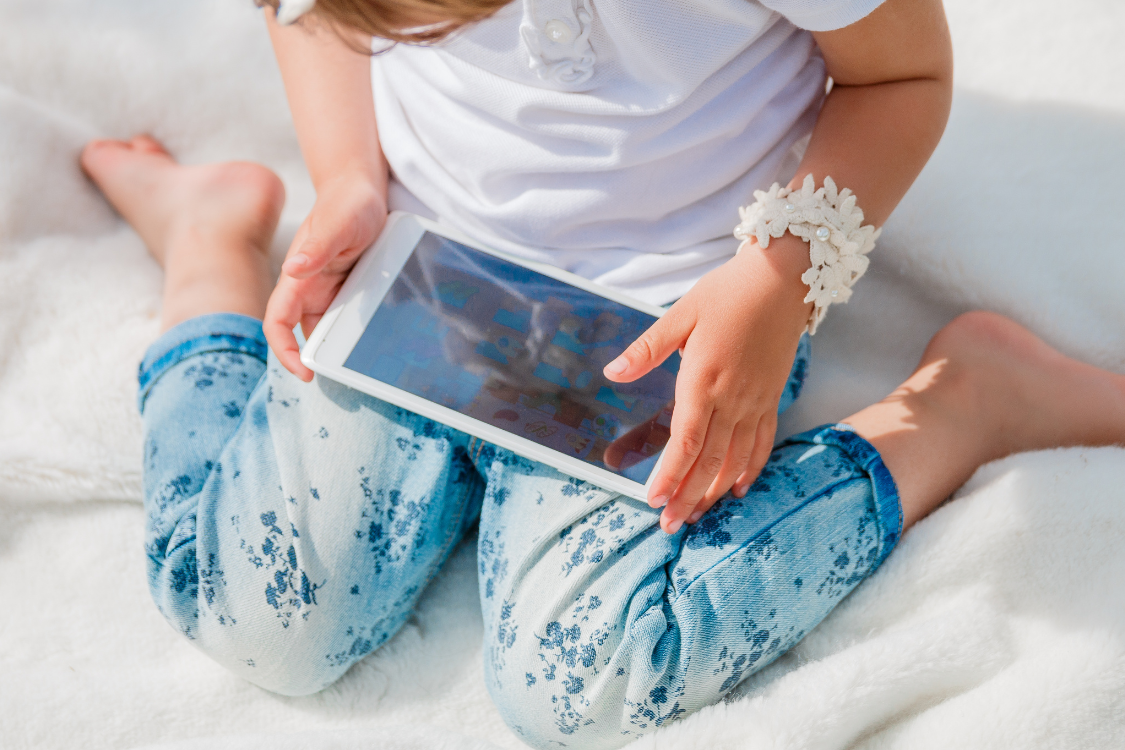 Discover why ChatGPT and AI tools can't replace systematic phonics instruction for early readers.