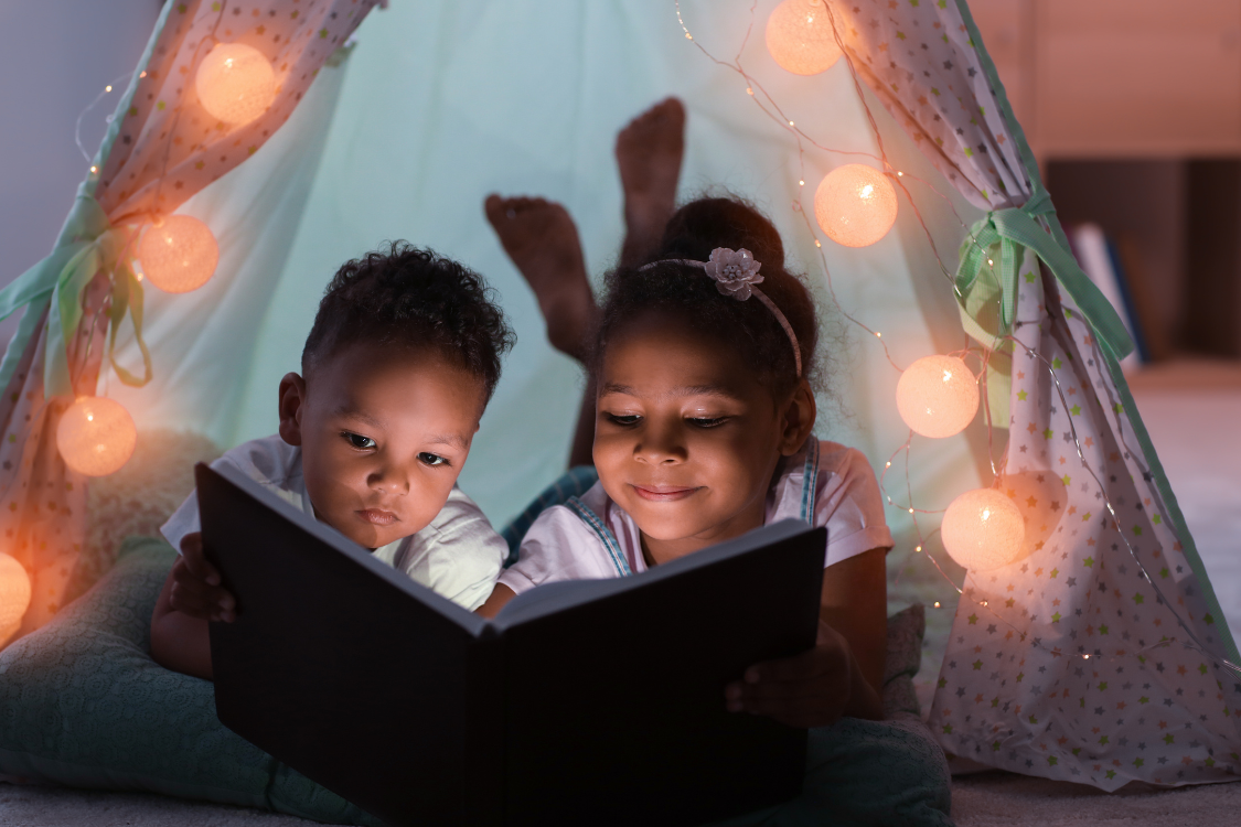 Start the new year with an organized home reading space that supports your child's phonics development. Six practical tips for creating an effective literacy environment at home.